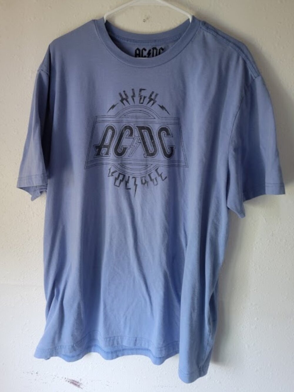 AC/DC High Voltage Graphic T-Shirt Men's XXL Light Blue Band Tee
